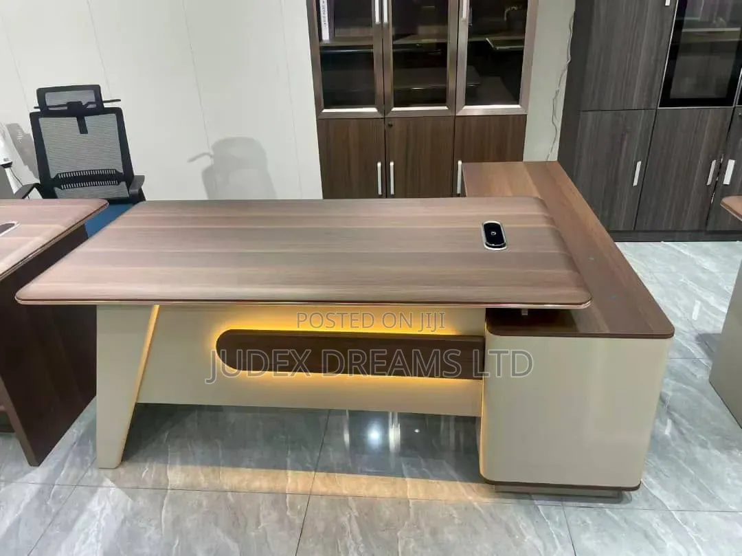Executive Table With Extension