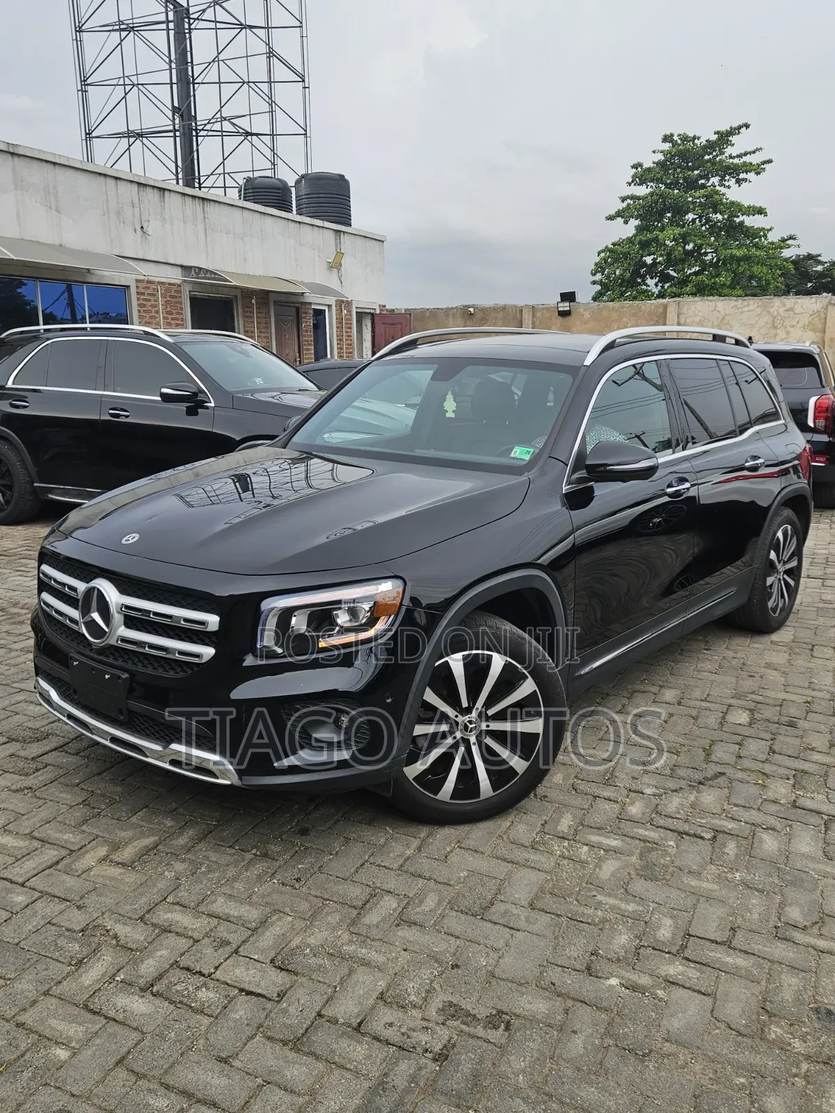 Mercedes-Benz GLB-Class GLB 250 4MATIC 2023 Black