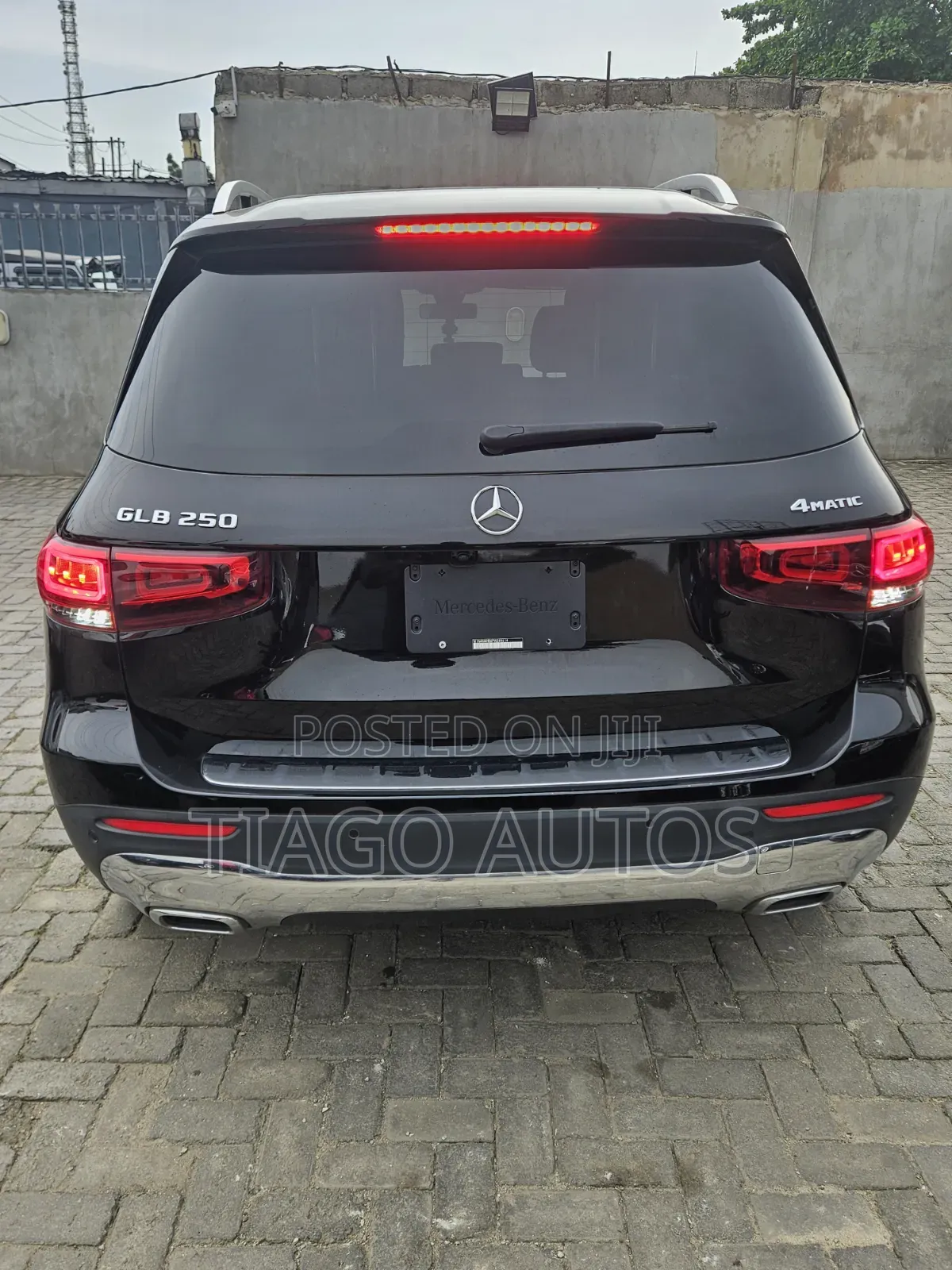 Mercedes-Benz GLB-Class GLB 250 4MATIC 2023 Black