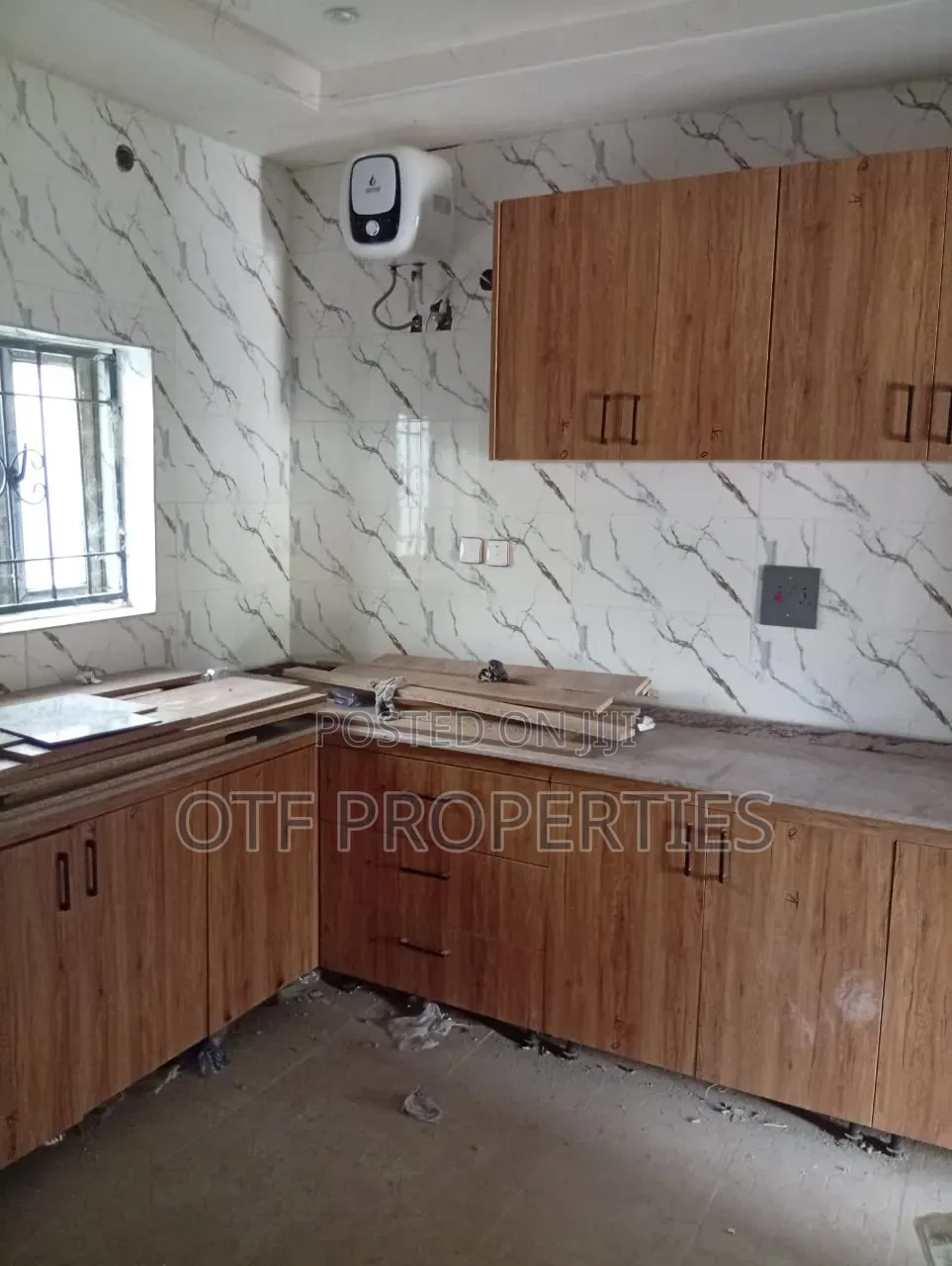 2bdrm Apartment in Fo1 Main, Kubwa for sale