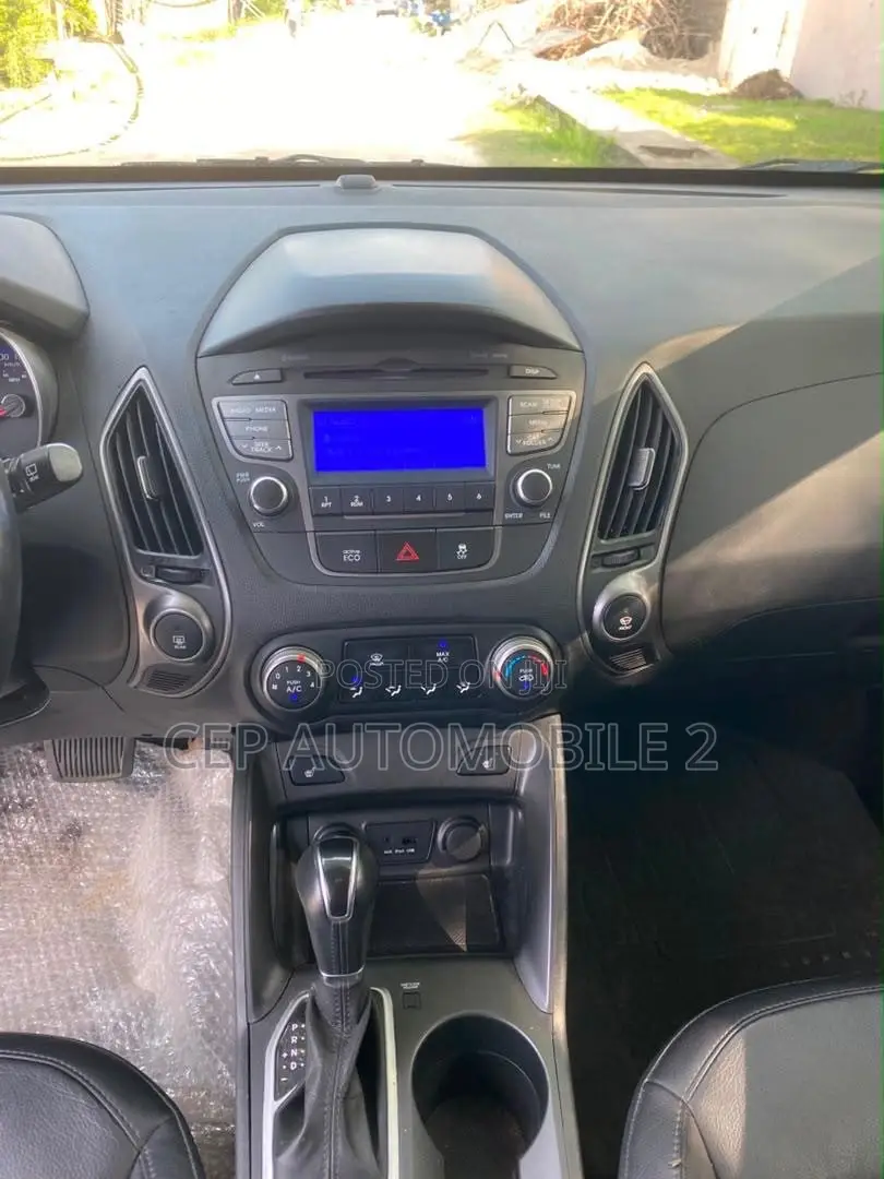 Hyundai Tucson 2014 Black