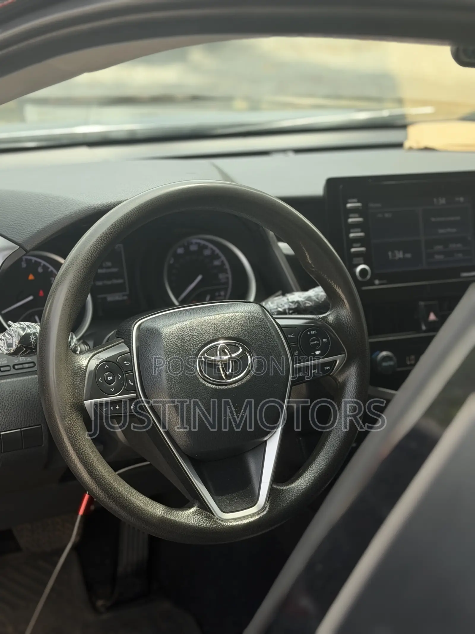 Toyota Camry LE 2022 Black