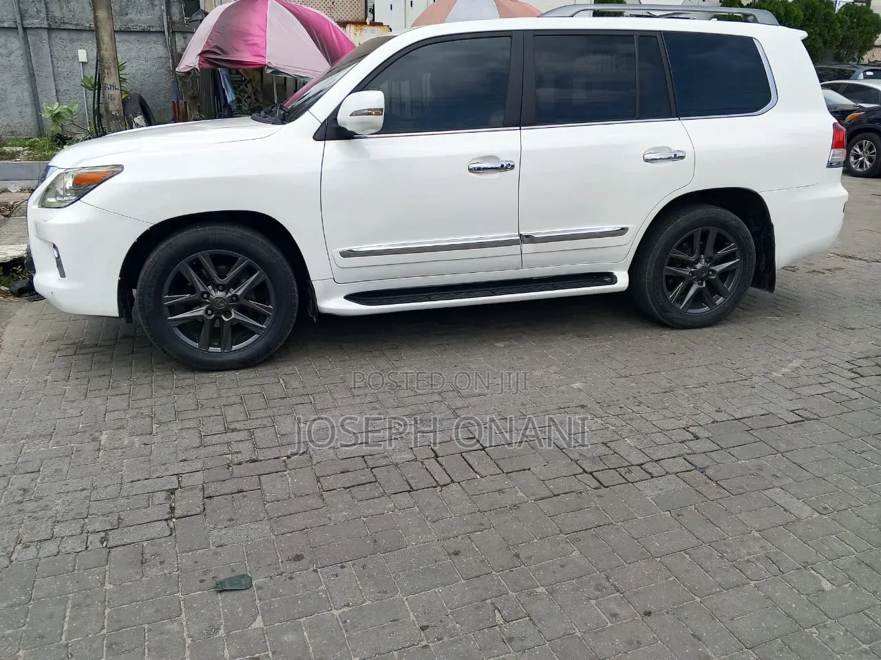 Lexus LX 570 AWD 2014 White