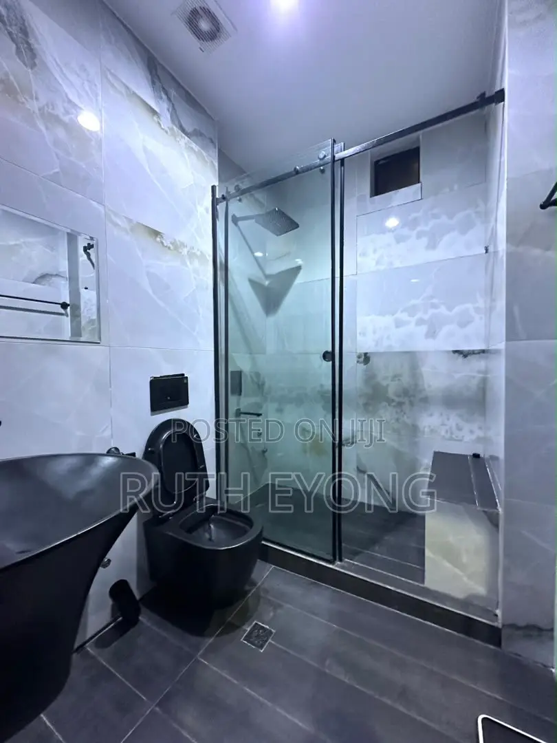 3bdrm Apartment in Banana Island for rent