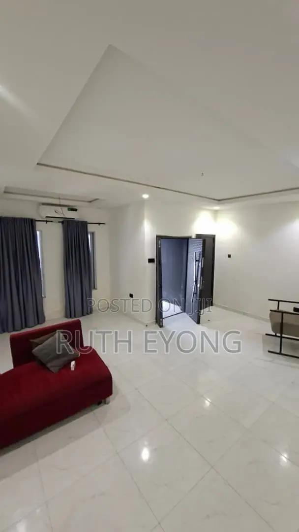 4bdrm Townhouse / Terrace in Ikate for rent