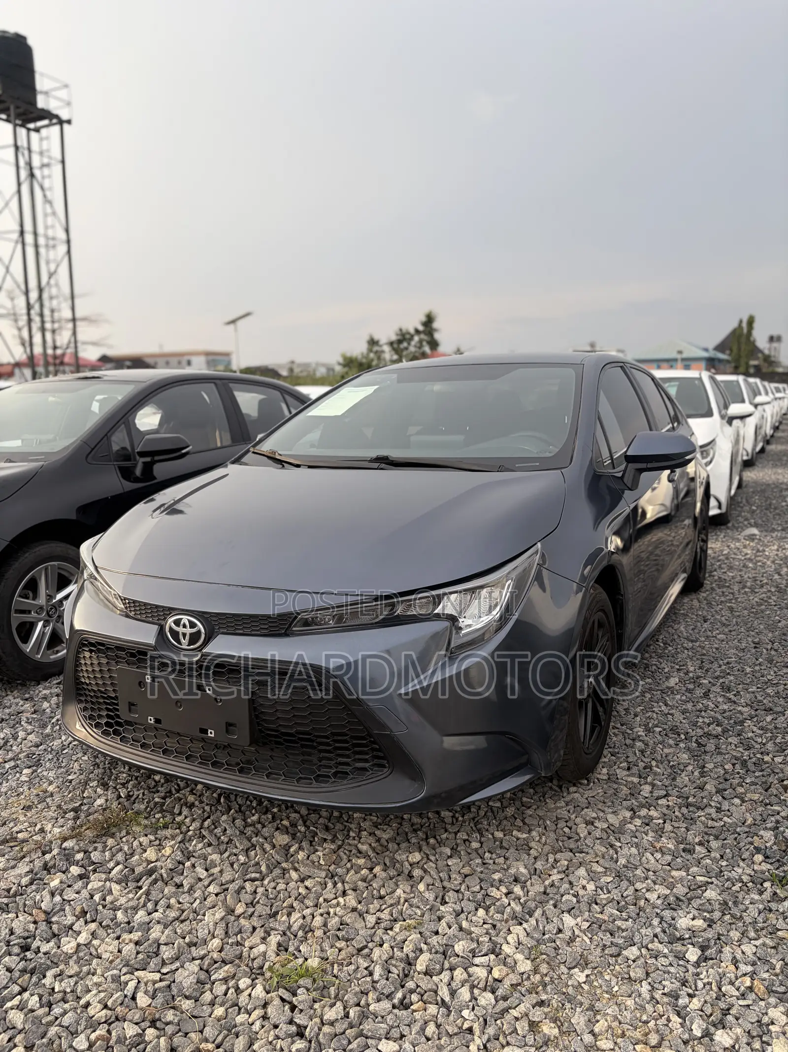 Toyota Corolla XSE 2022 Beige