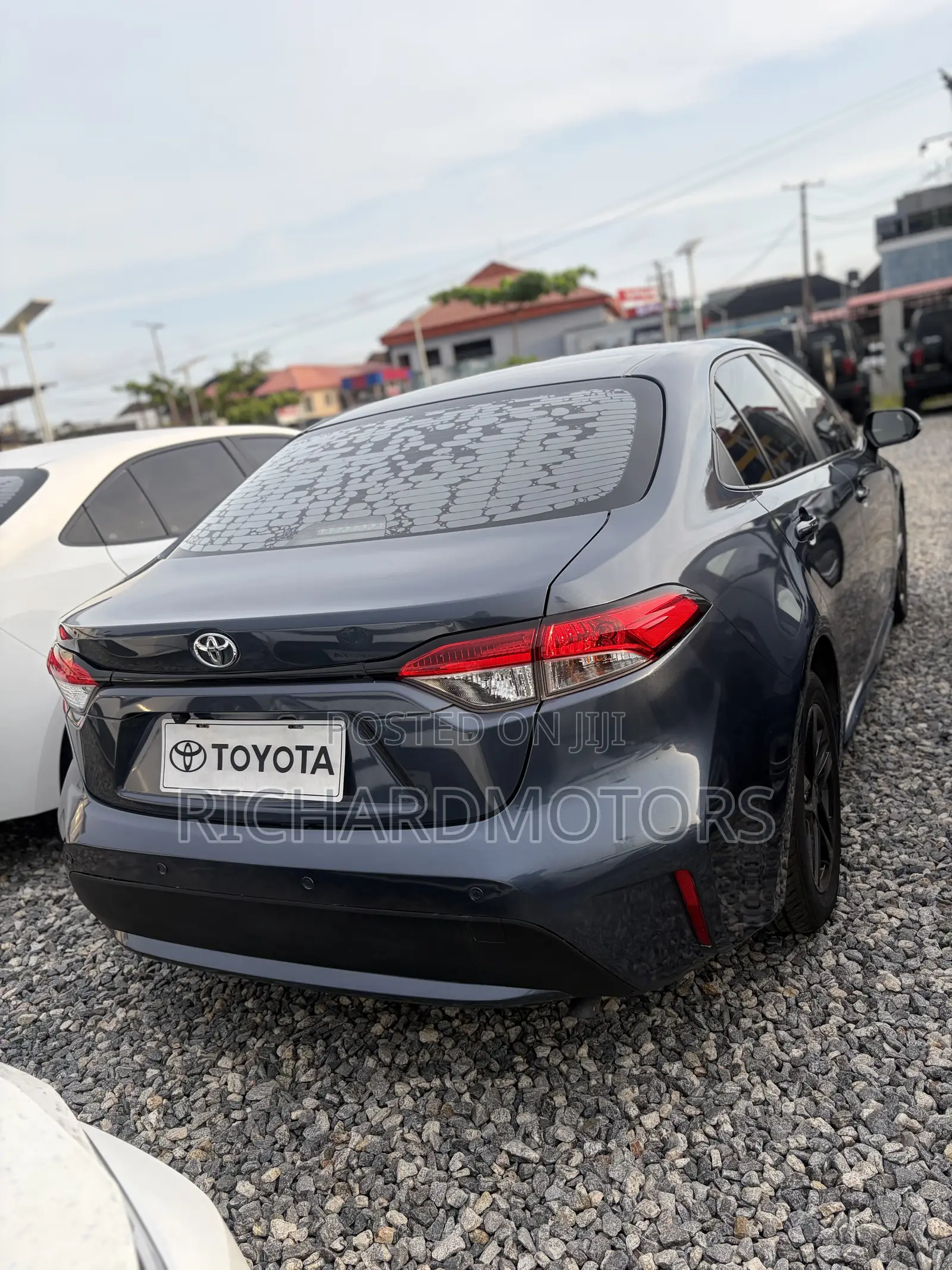 Toyota Corolla XSE 2022 Beige