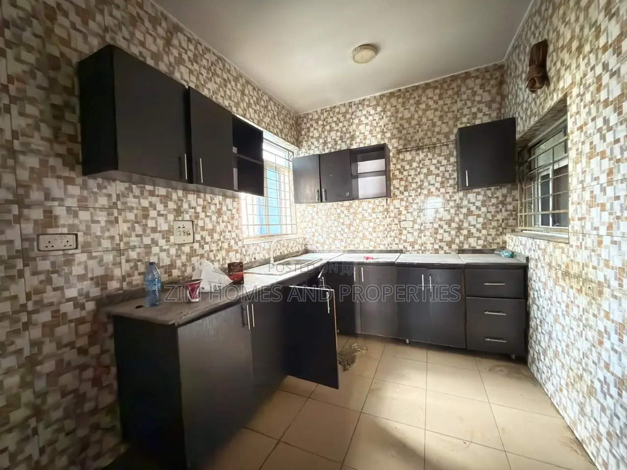 3bdrm Duplex in Zim Homes And, Wuye for rent