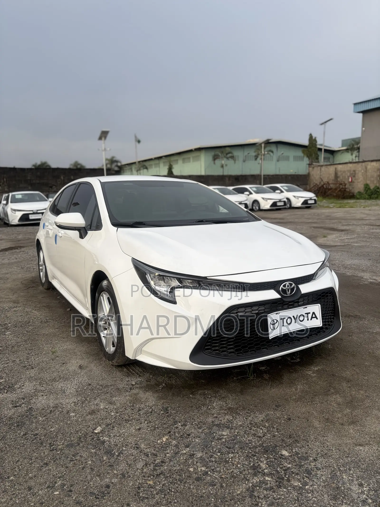 Toyota Corolla XSE 2023 White