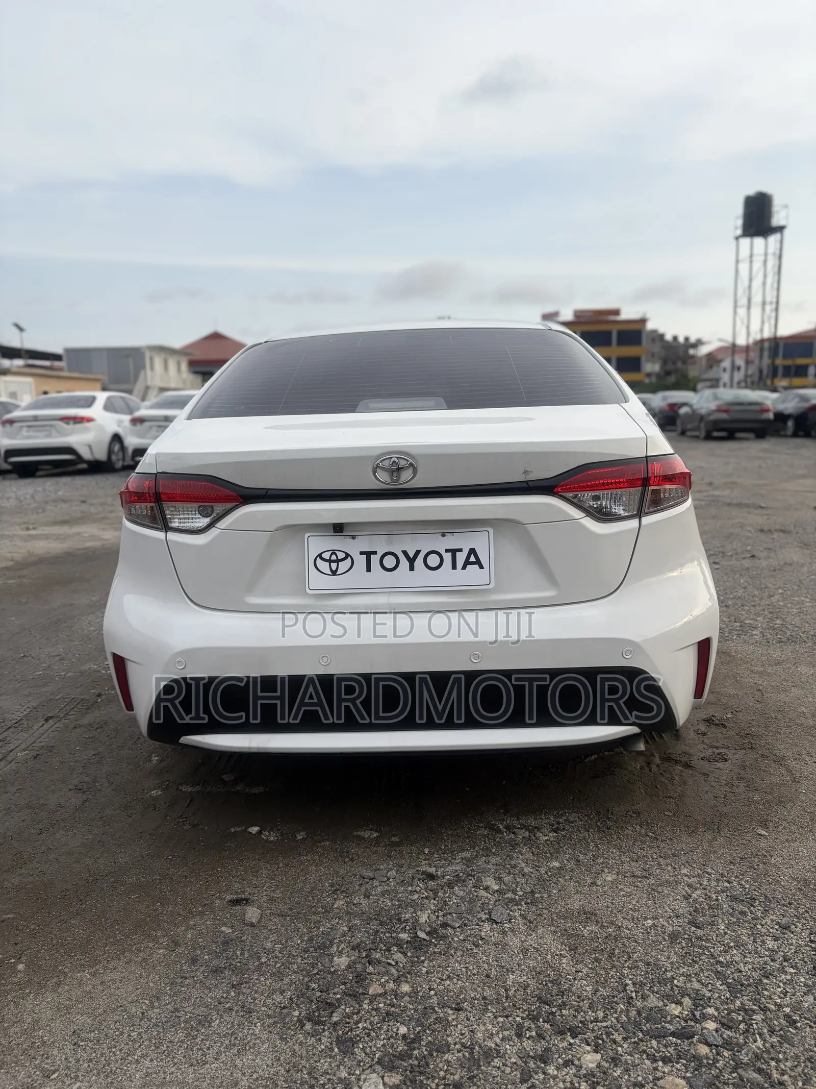 Toyota Corolla XSE 2023 White