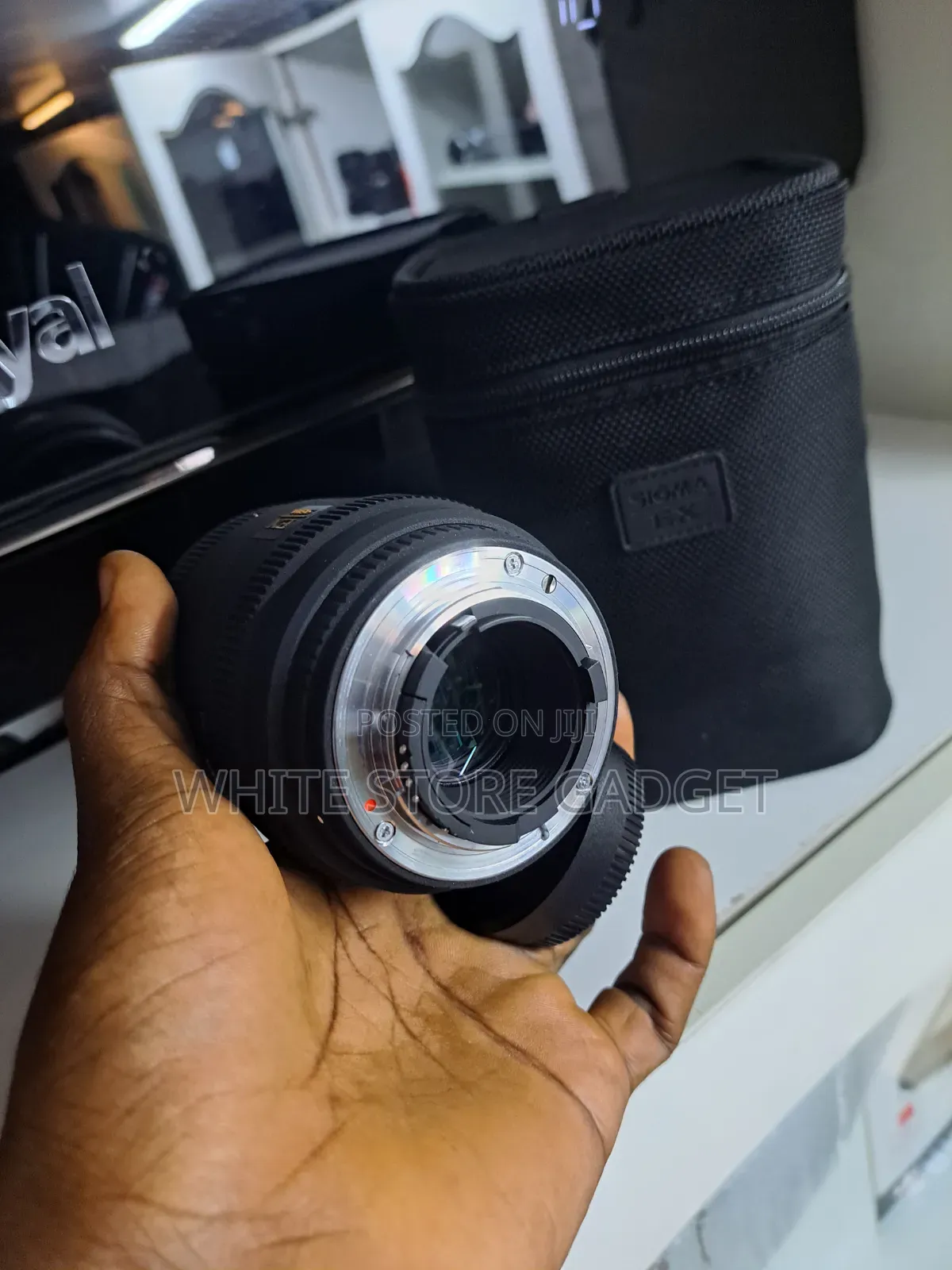 70mm Nikon Sigma DG Macro Lens