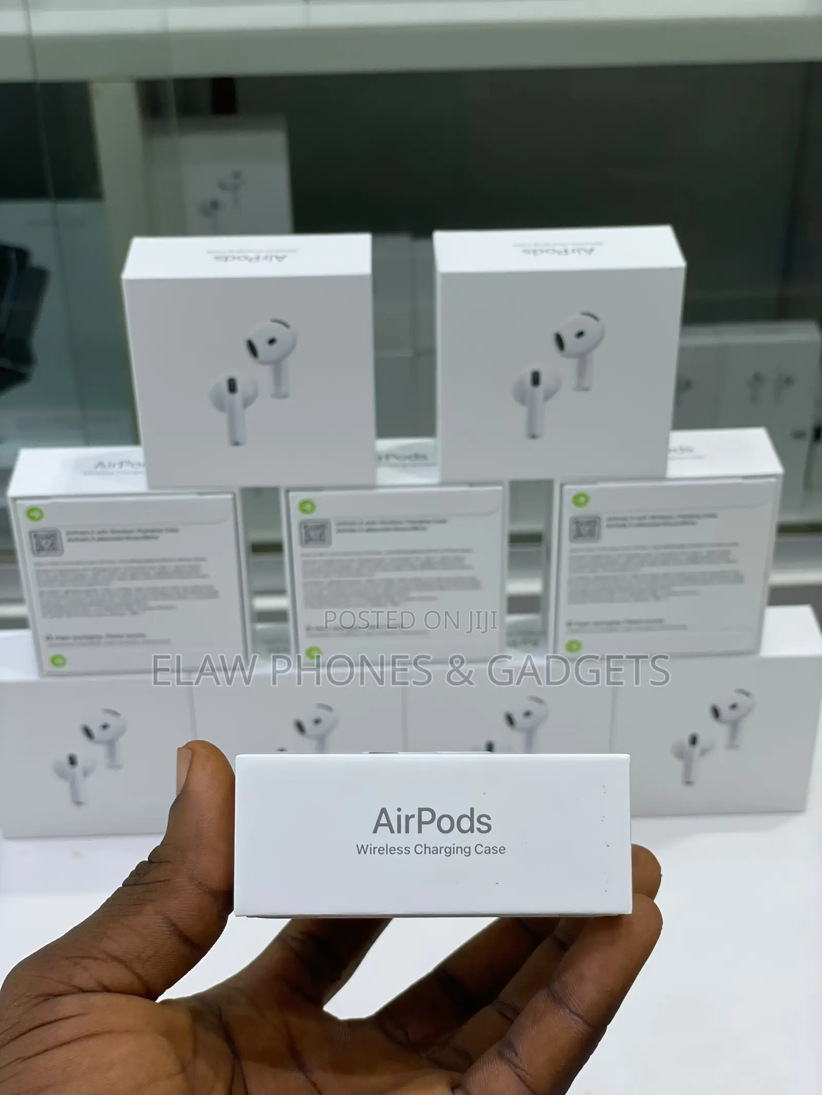 2026 Airpods 5 With Wireless Charging Case