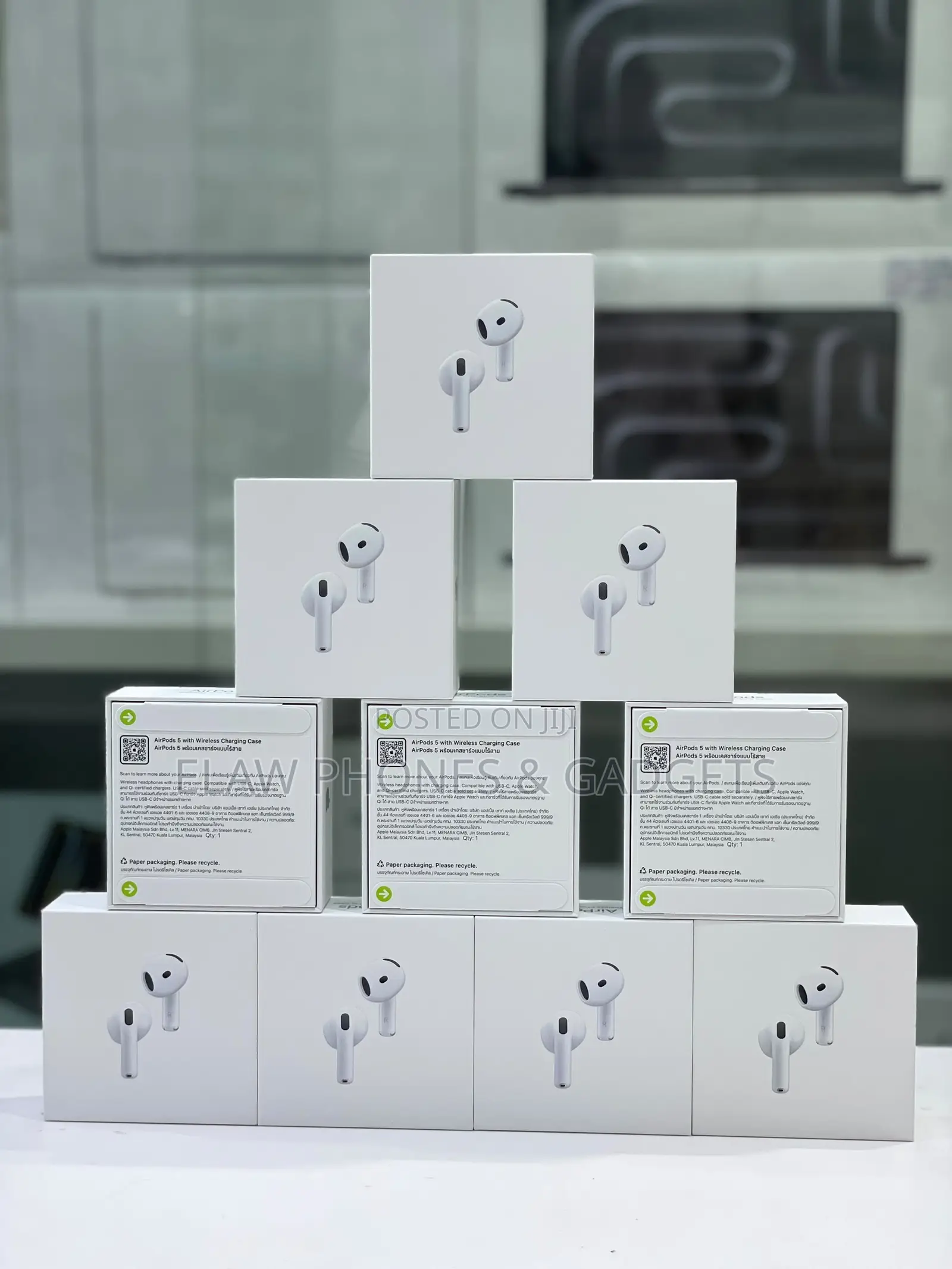 2026 Airpods 5 With Wireless Charging Case