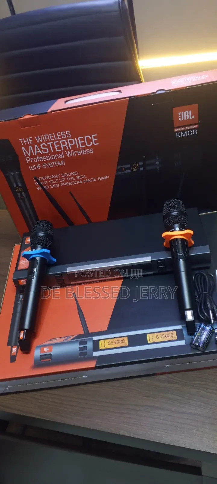 JBL Wireless Microphone System Kmc8