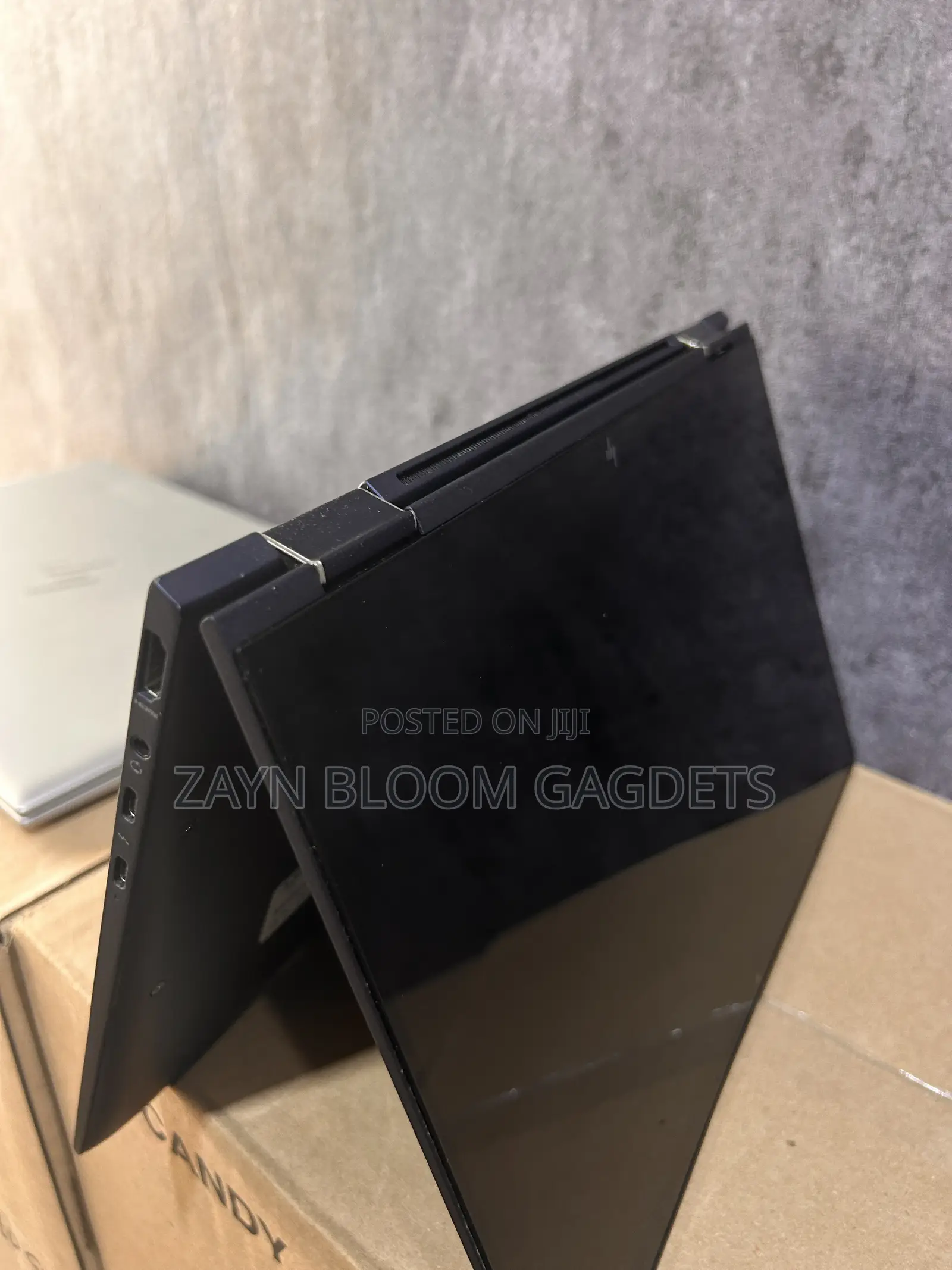 Laptop HP Dragonfly G2 16GB Intel Core i7 SSD 256GB