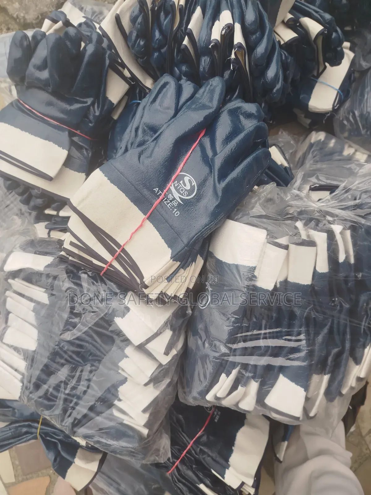 Rubber Gloves Is Available