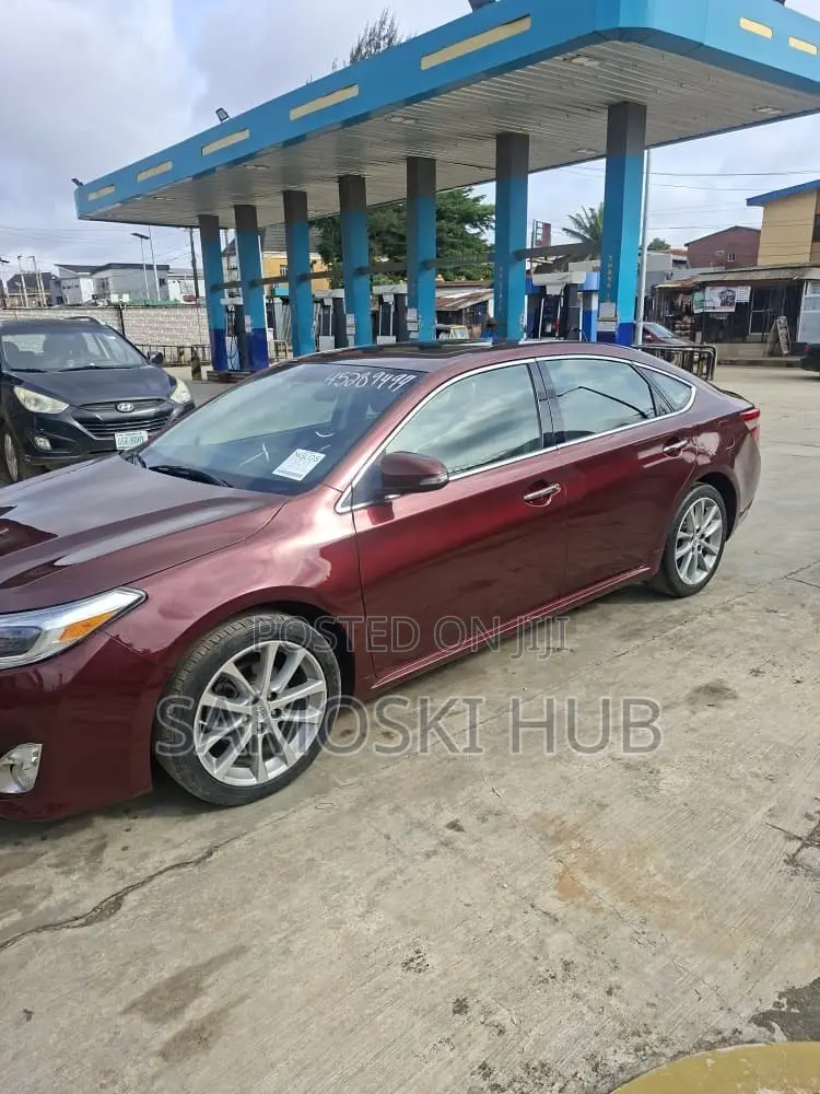 Toyota Avalon 2015 Red