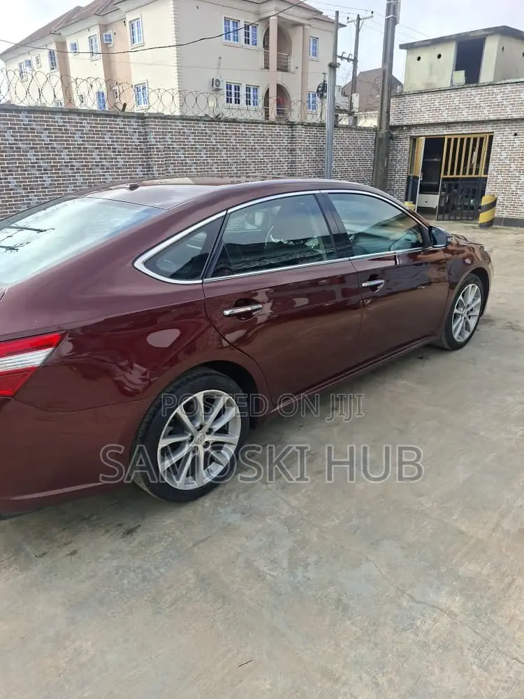 Toyota Avalon 2015 Red
