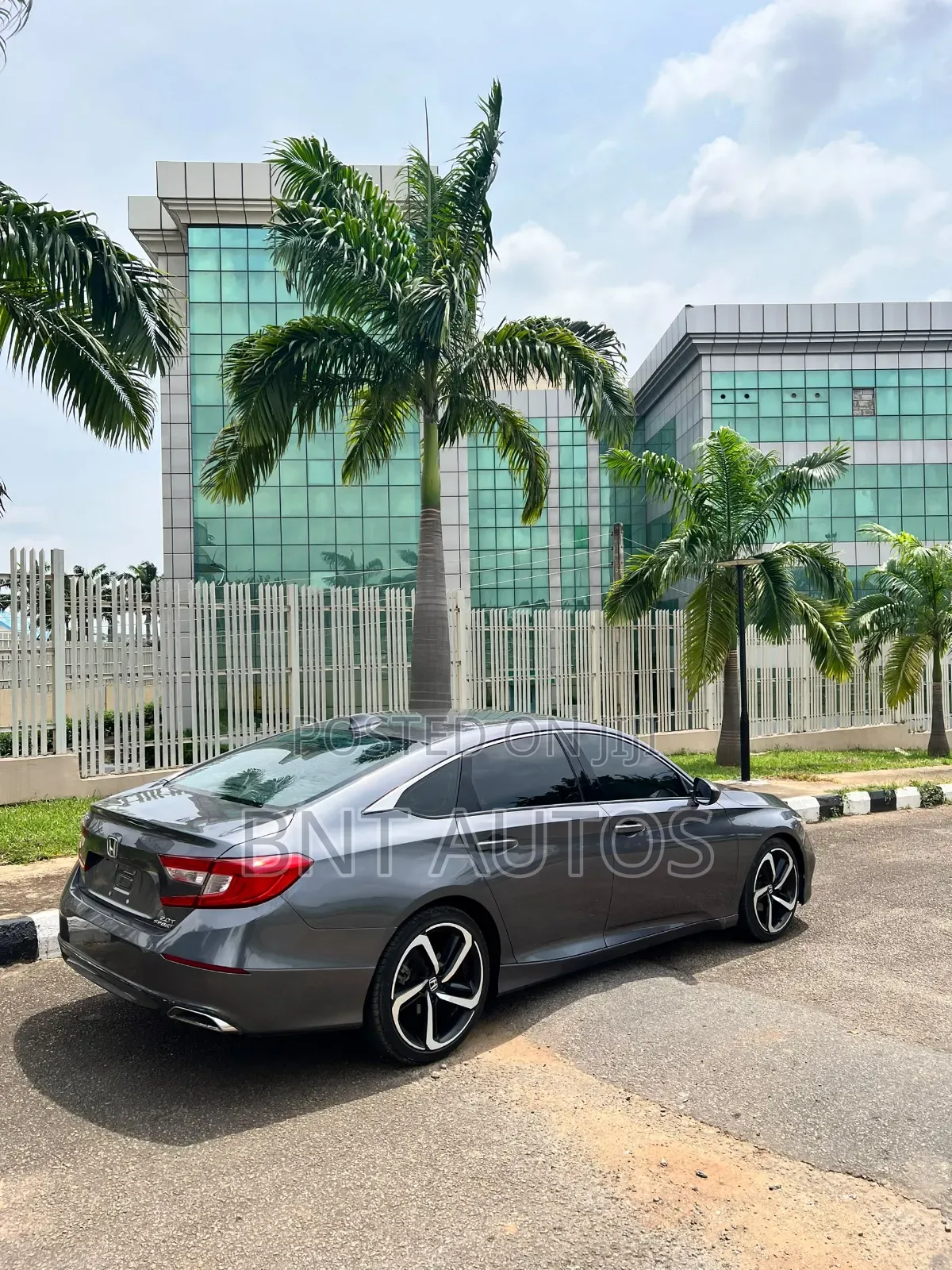 Honda Accord 2019 Gray