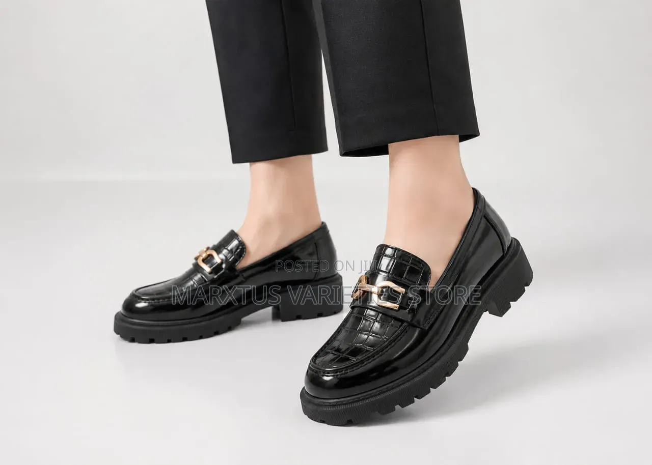 Quality Female Loafer Shoe