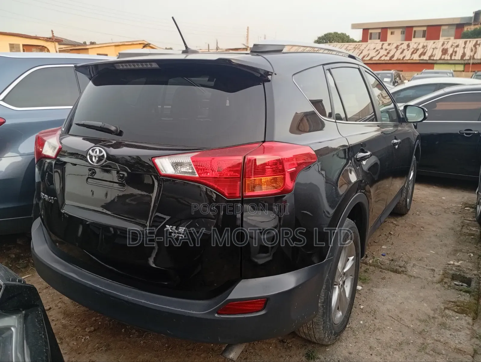 Toyota RAV4 XLE 4dr SUV AWD (2.5L 4cyl 6A) 2015 Black