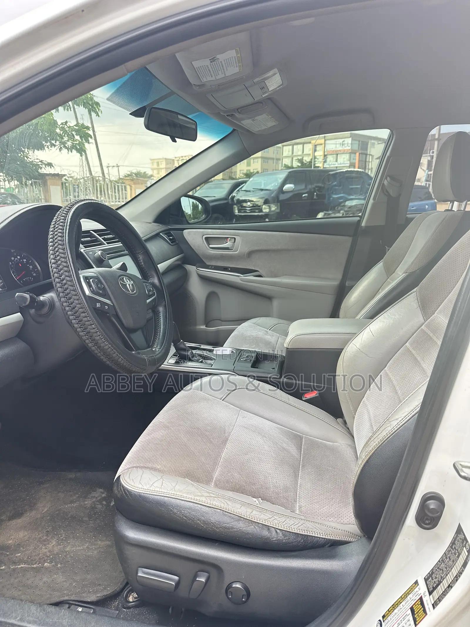 Toyota Camry XSE 4dr Sedan (2.5L 4cyl 6A) 2015 White
