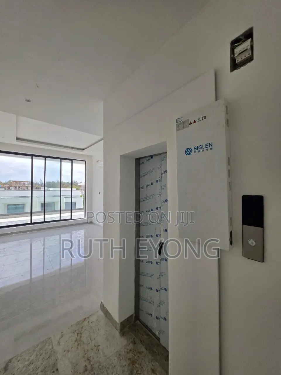 6bdrm Duplex in Banana Island for rent