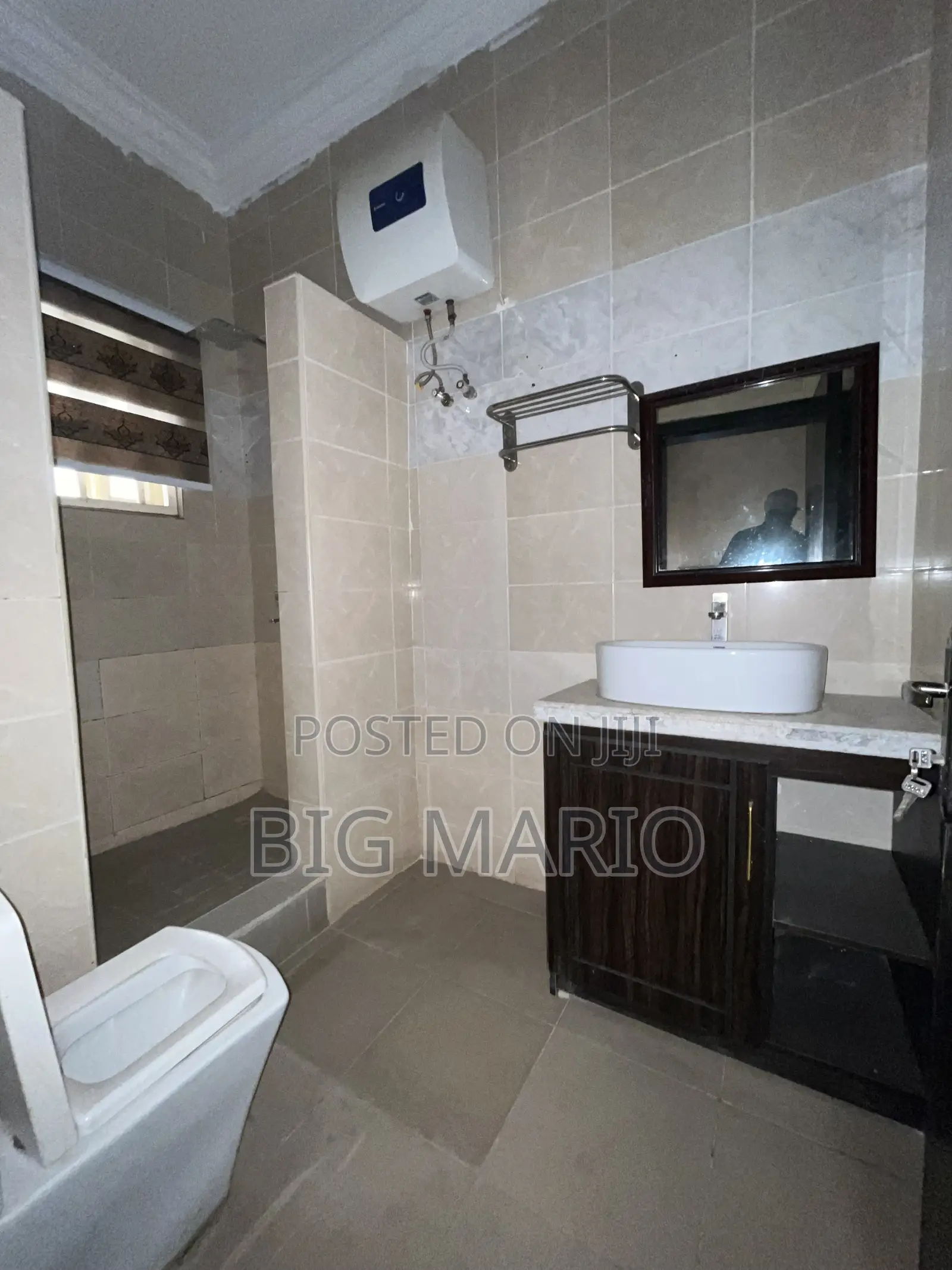 1bdrm Block of Flats in Guzape for rent