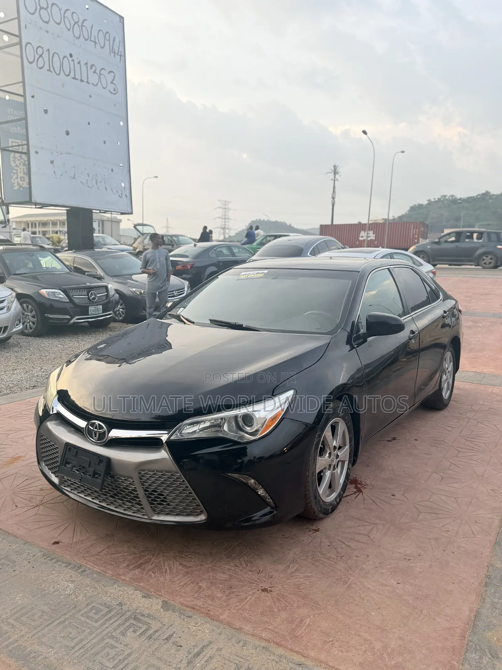 Toyota Camry 2016 Black