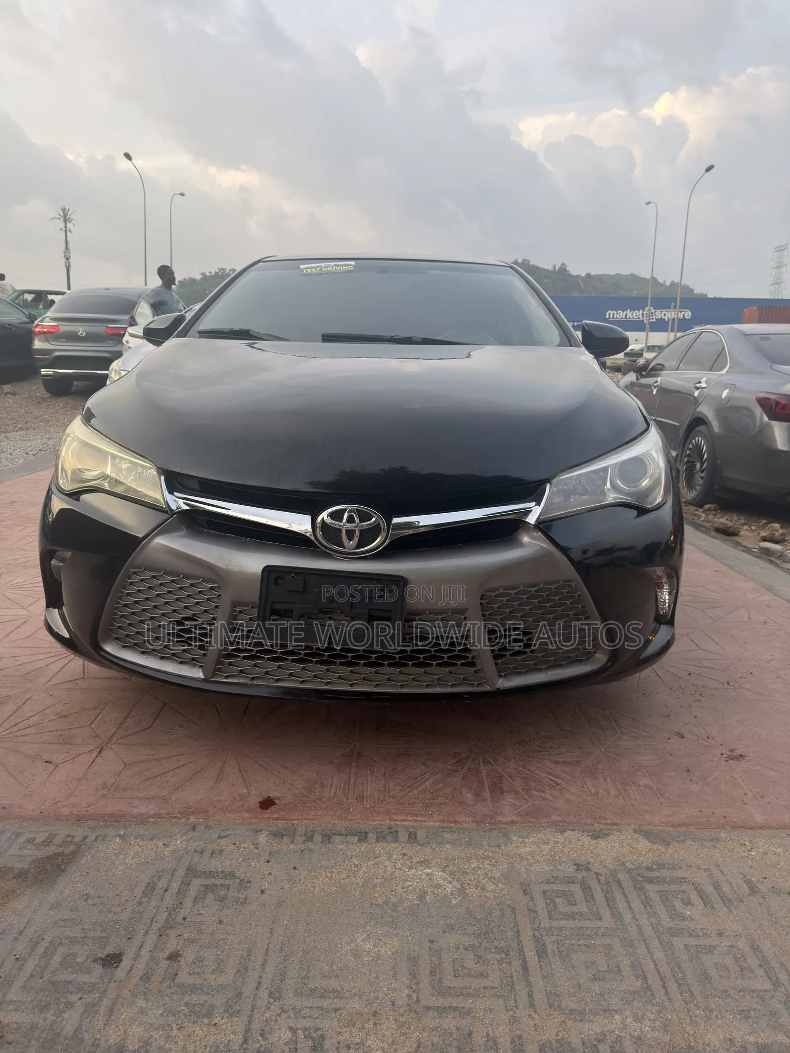 Toyota Camry 2016 Black