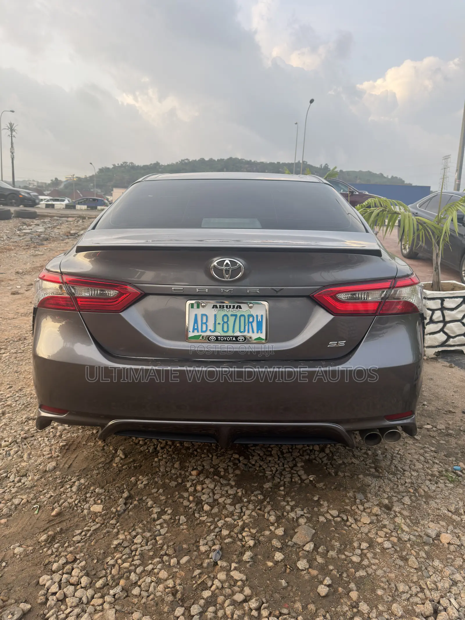 Toyota Camry 2018 Gray