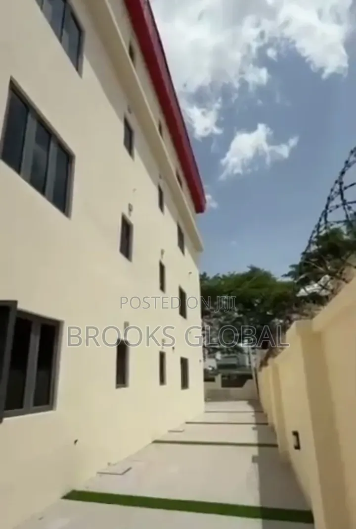 3bdrm Block of Flats in Gudu for sale