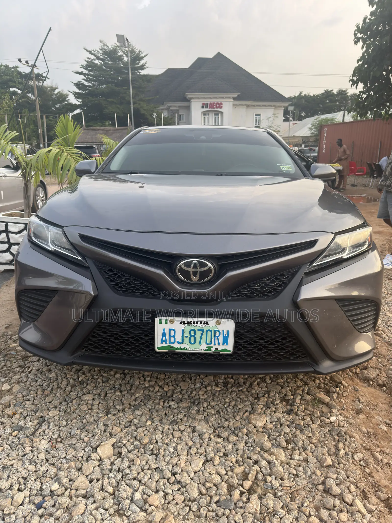 Toyota Camry 2018 Gray