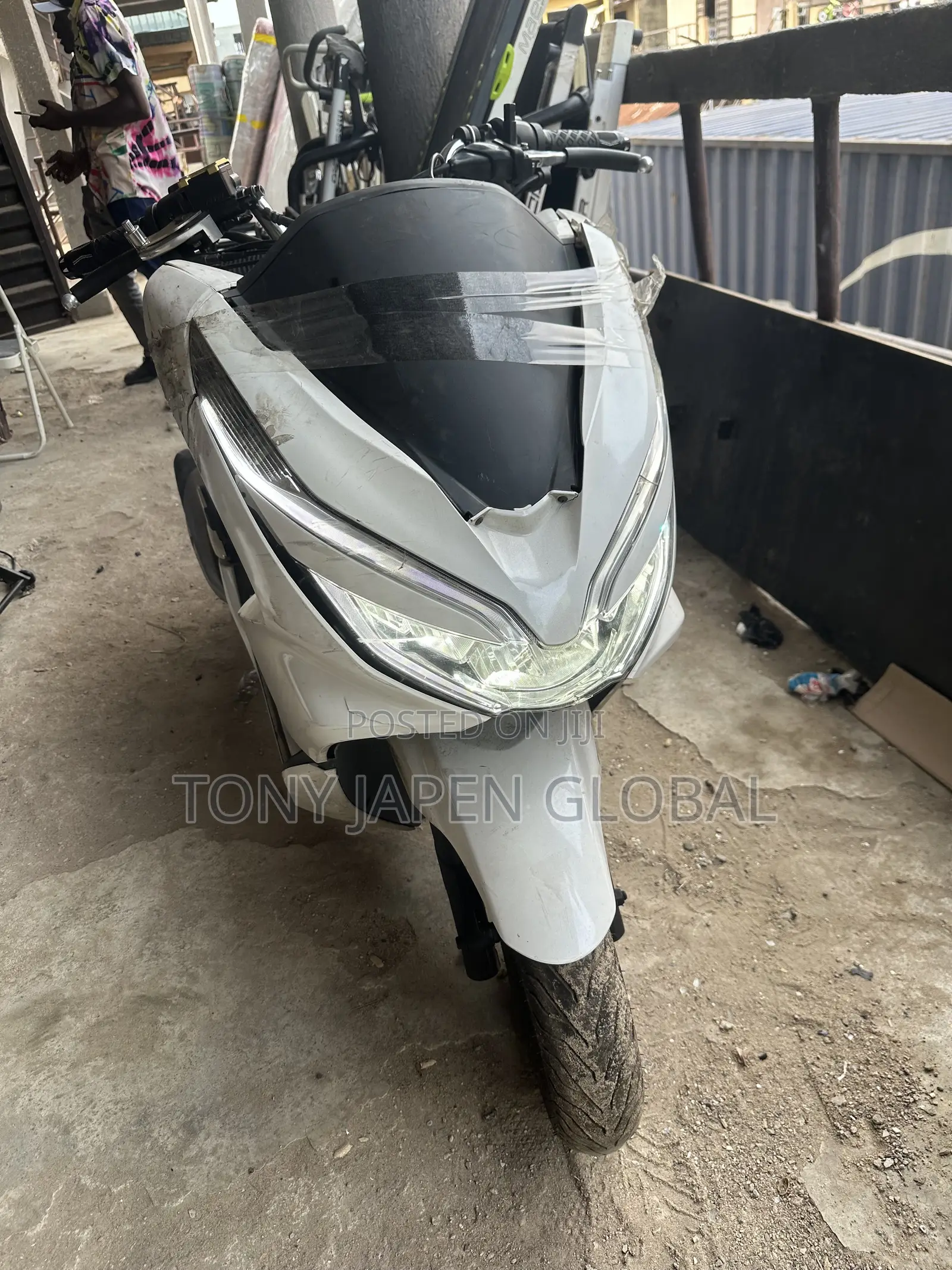 Honda 2019 White