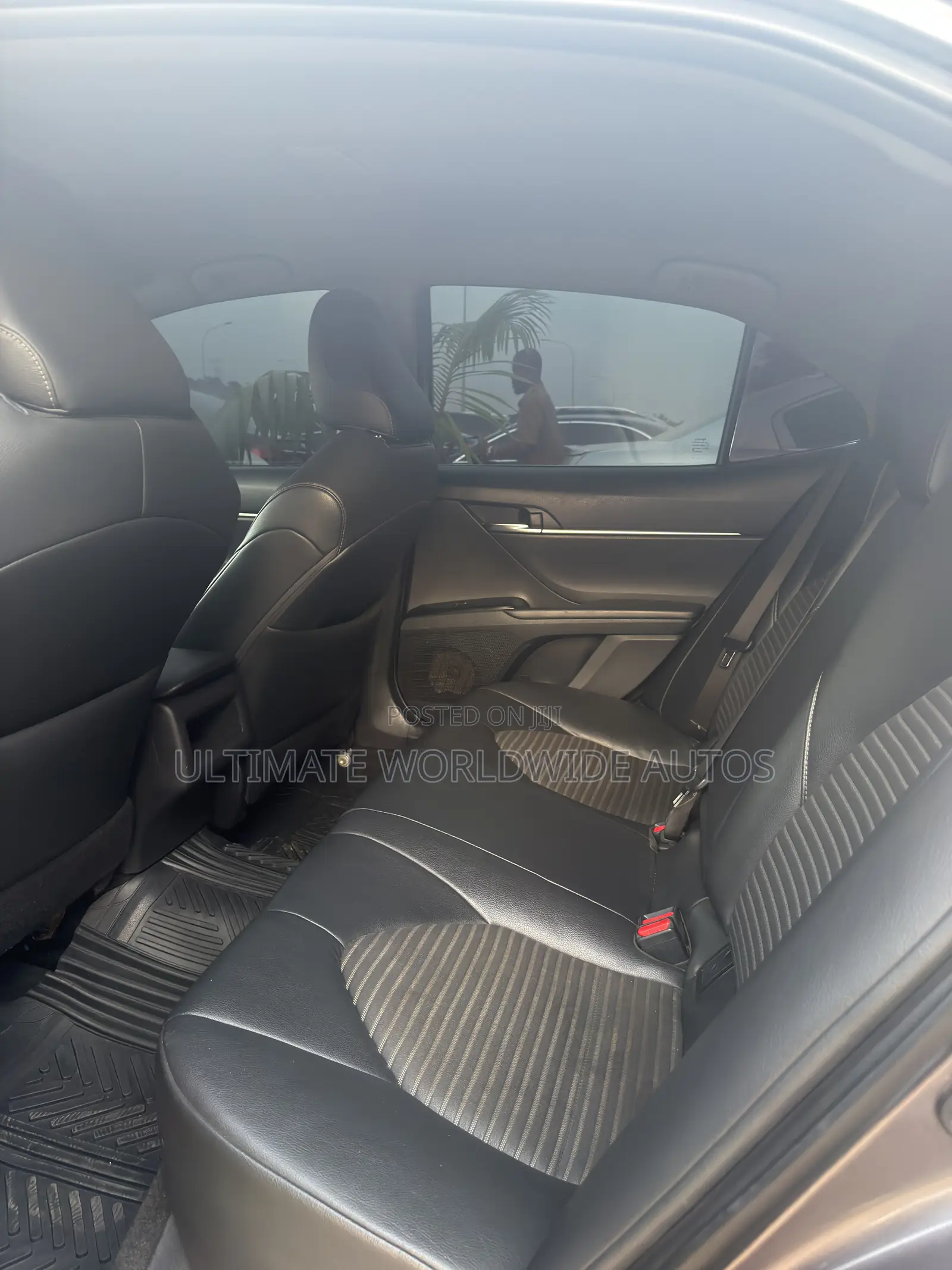 Toyota Camry 2018 Gray