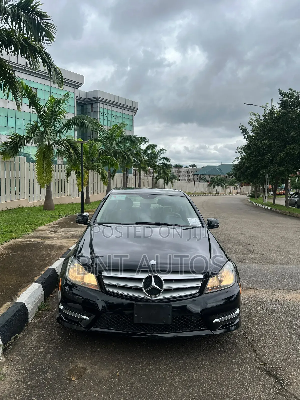 Mercedes-Benz C300 2013 Black