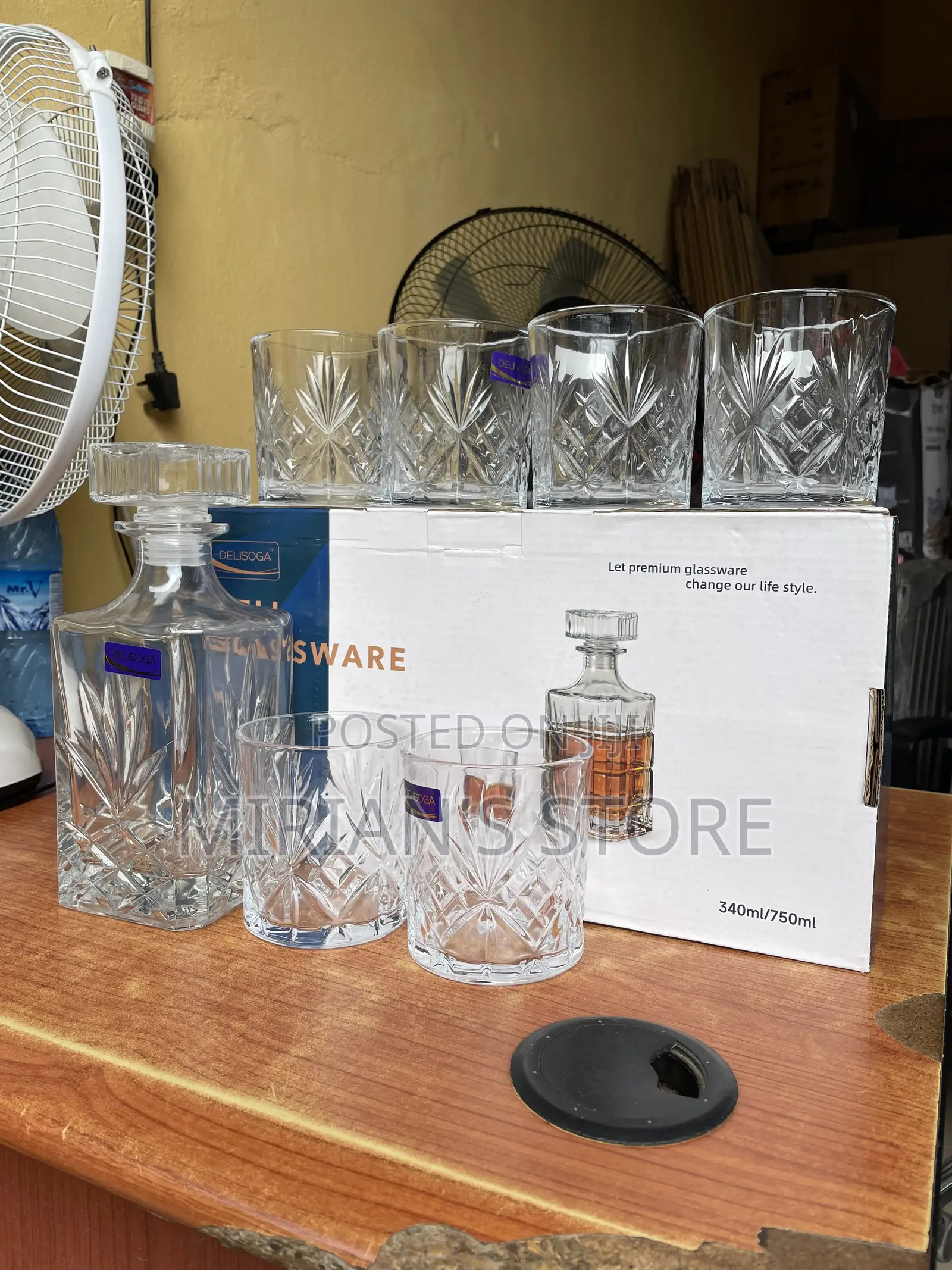 Delisoga Luxury 7-Piece Glassware Decanter & Tumbler Set