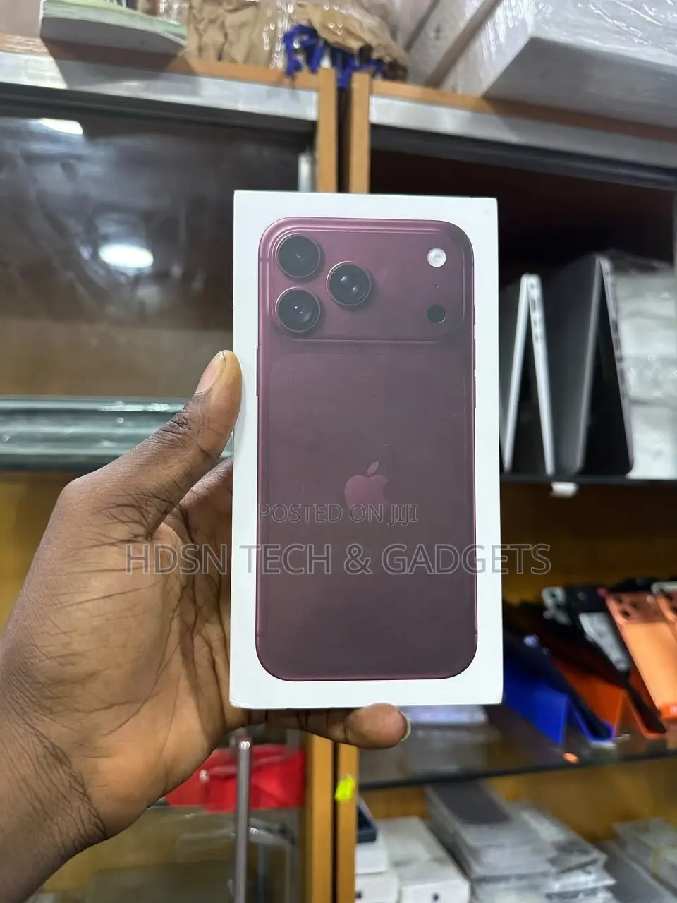 New Apple iPhone 18 Pro Max 256 GB Red