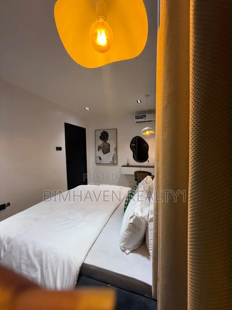 Luxury 2-Bedroom Apartment in Yaba | Premium Shortlet
