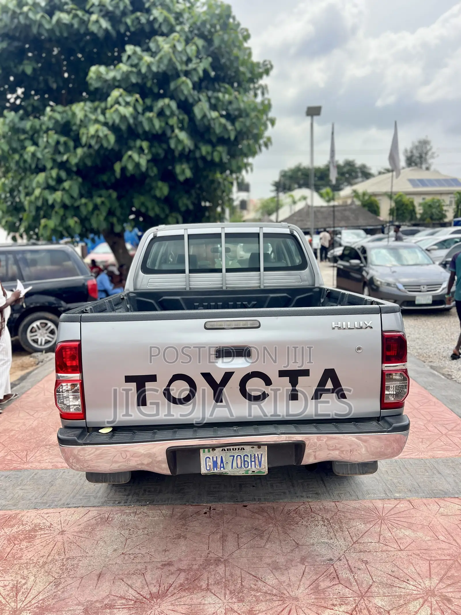 Toyota Hilux 2015 Gray