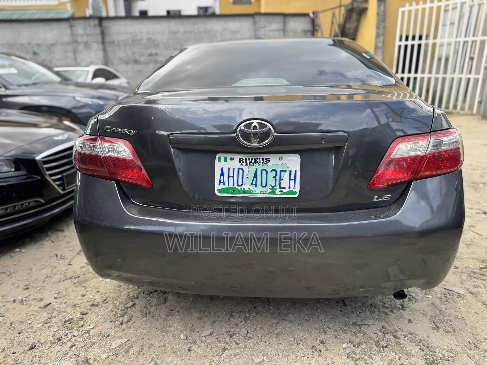 Toyota Camry LE 4dr Sedan (2.4L 4cyl 5A) 2009 Gray