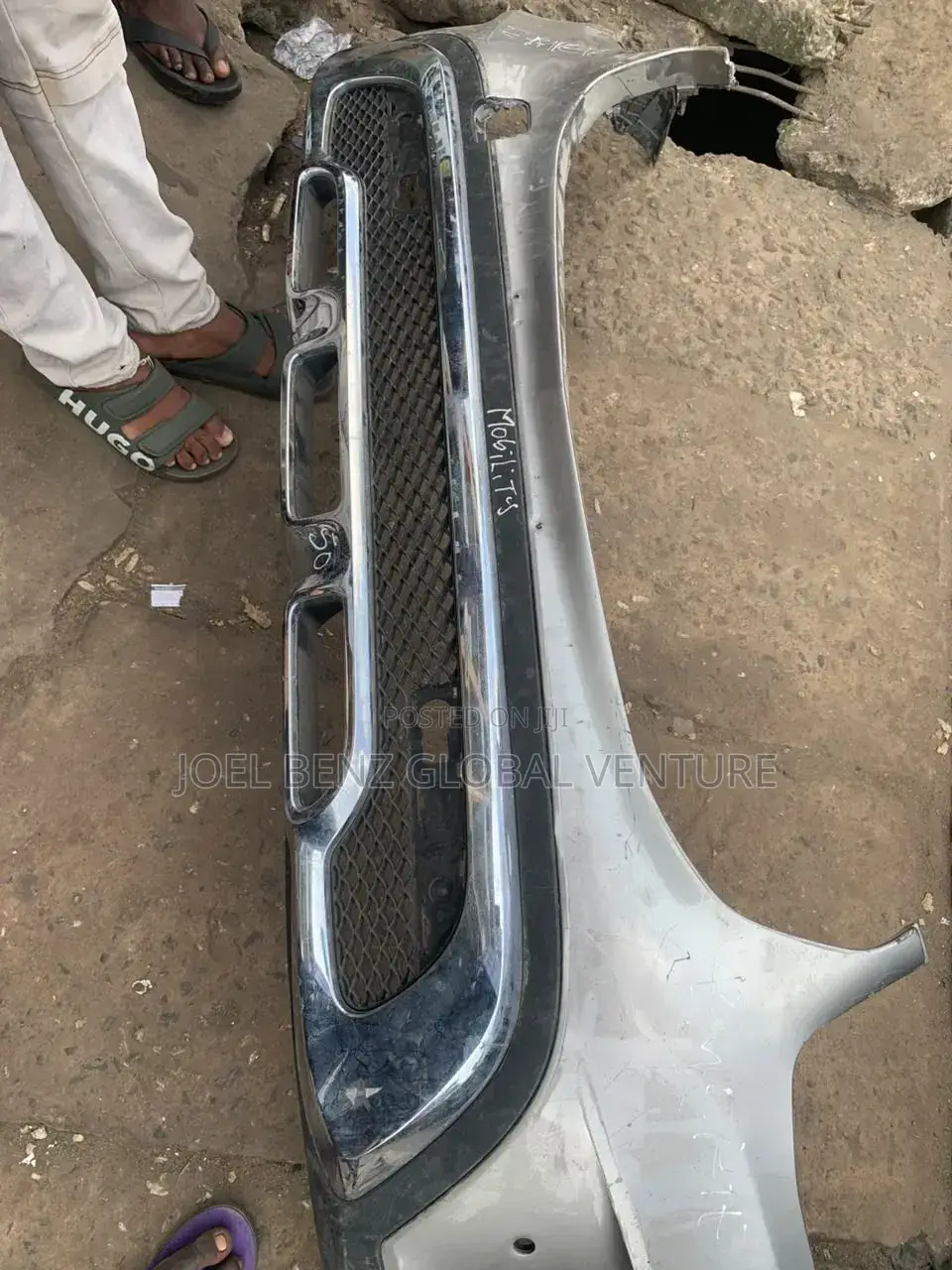 Glc300 2020 Follow Come Front Bumper