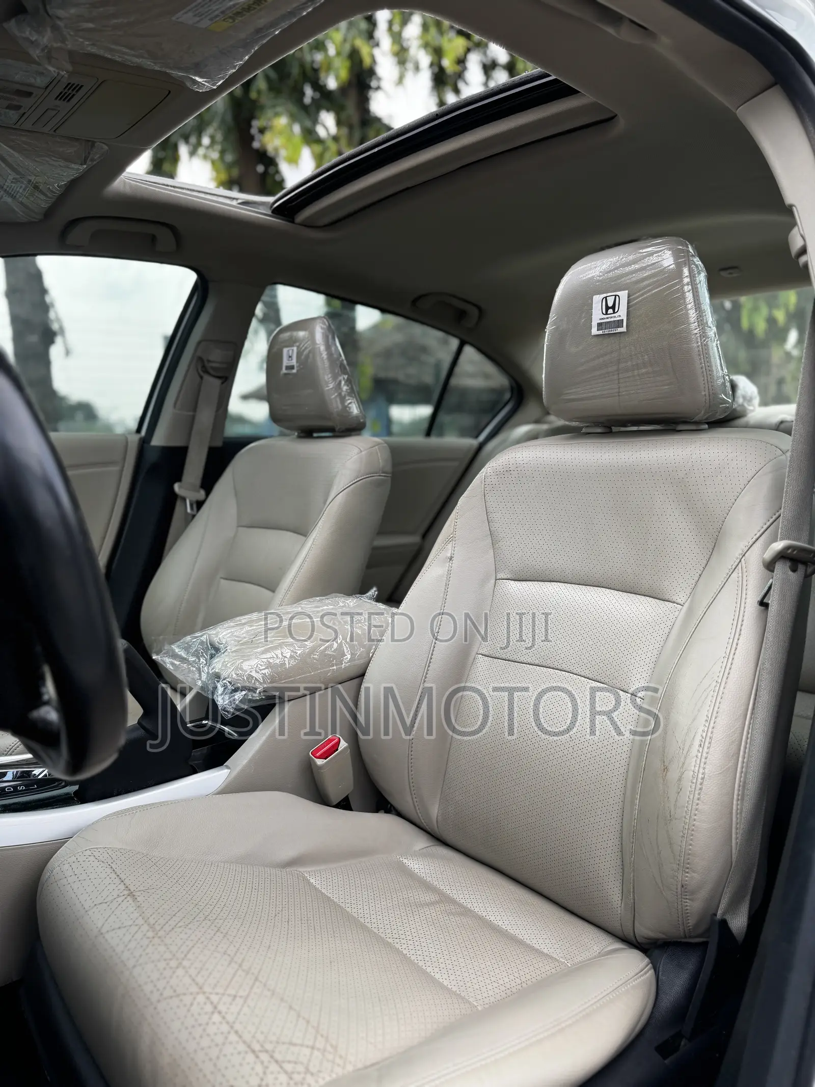 Honda Accord EX-L 4dr Sedan FWD (2.4L 4cyl 2A) 2016 White