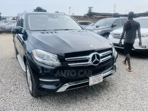 Mercedes-Benz GLE-Class 2016 Black