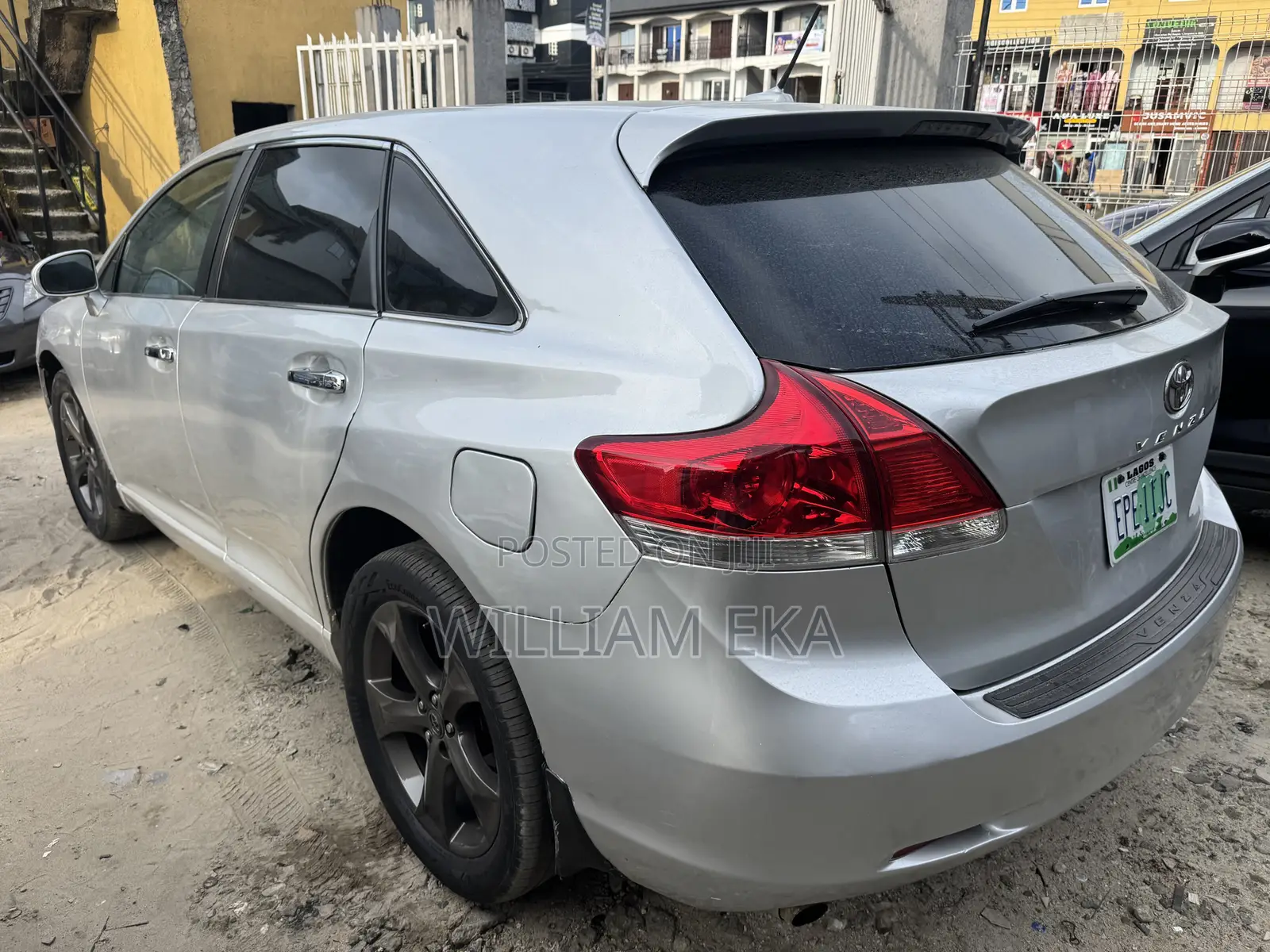 Toyota Venza V6 AWD 2011 Silver