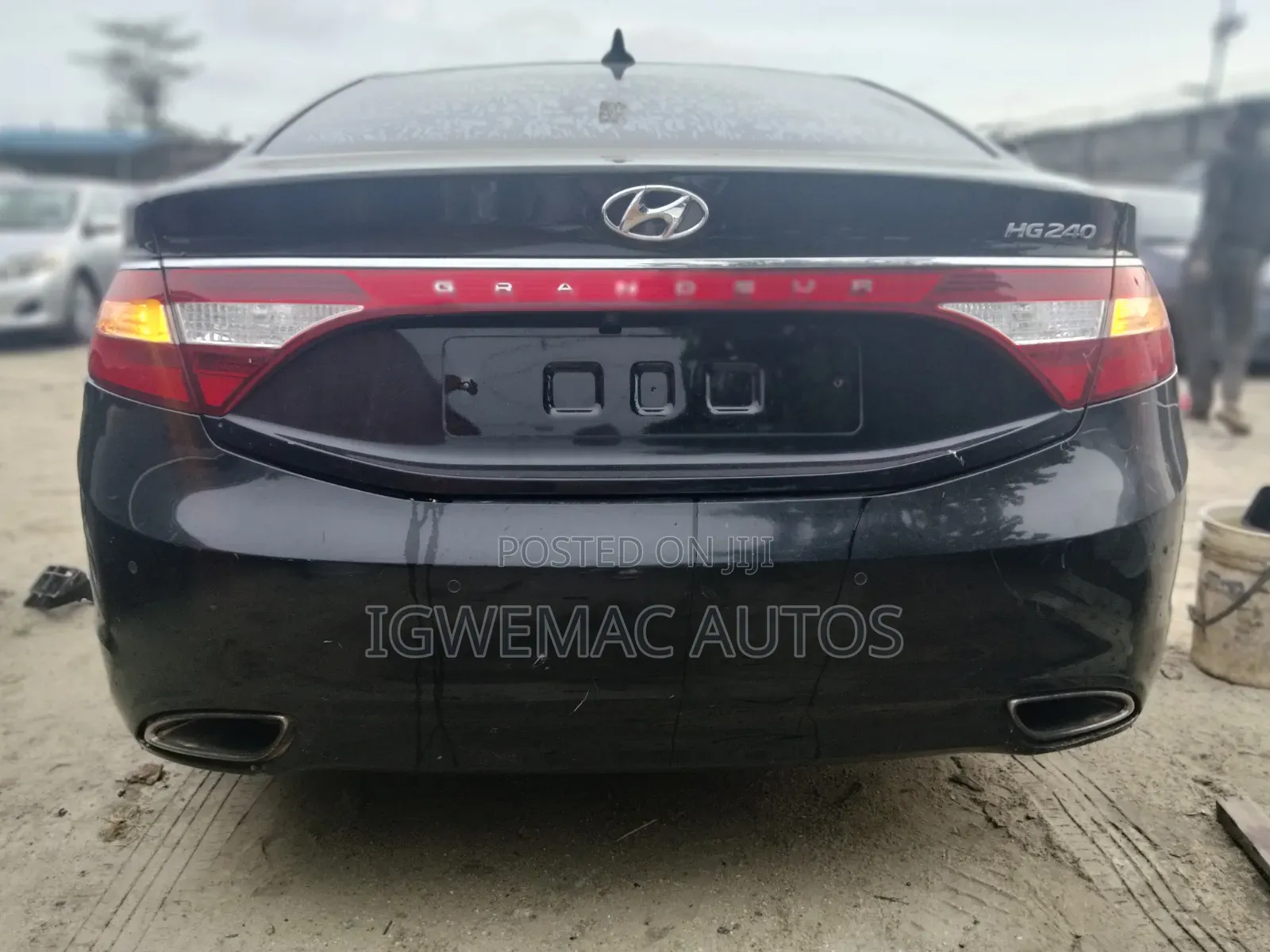 Hyundai Grandeur 2013 Black