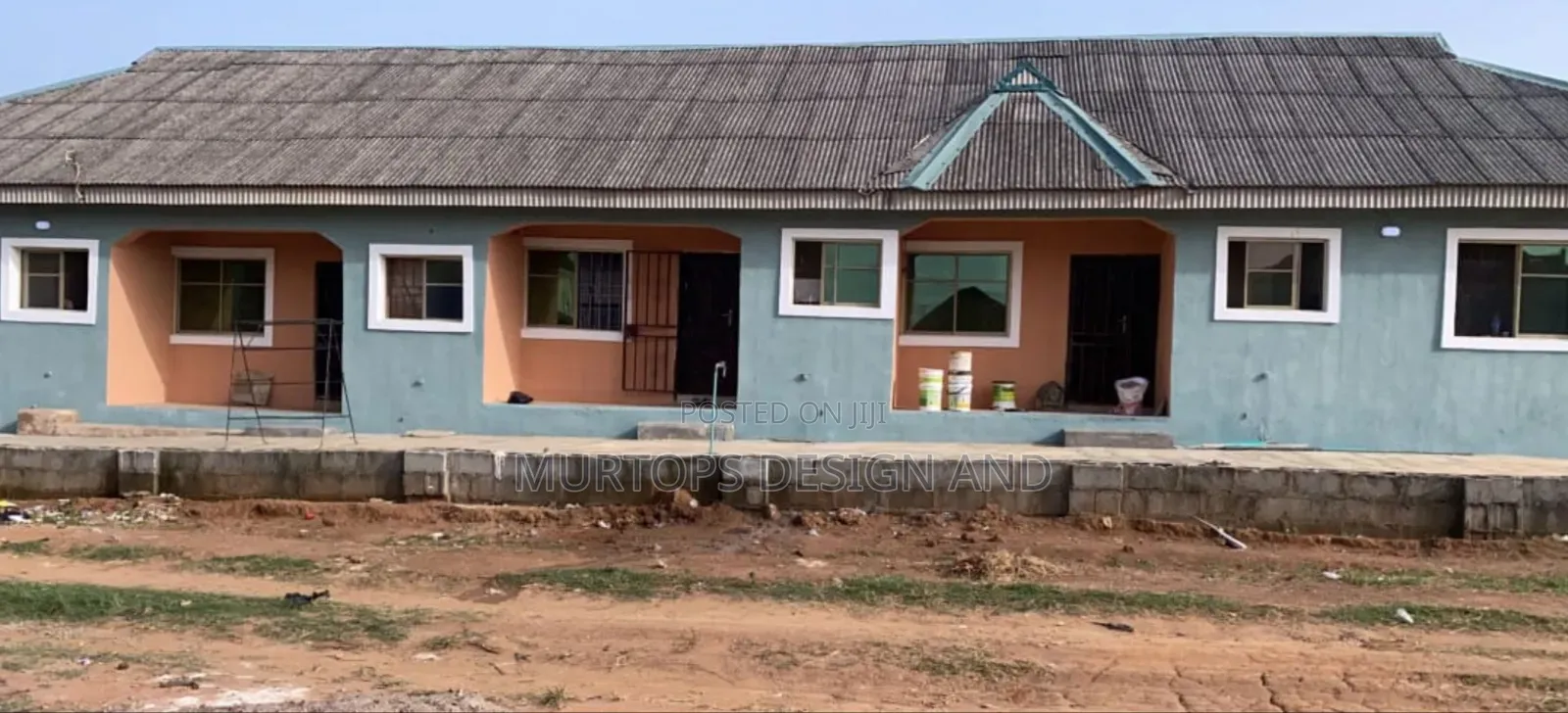 10bdrm Block of Flats in Ijede / Ikorodu for sale