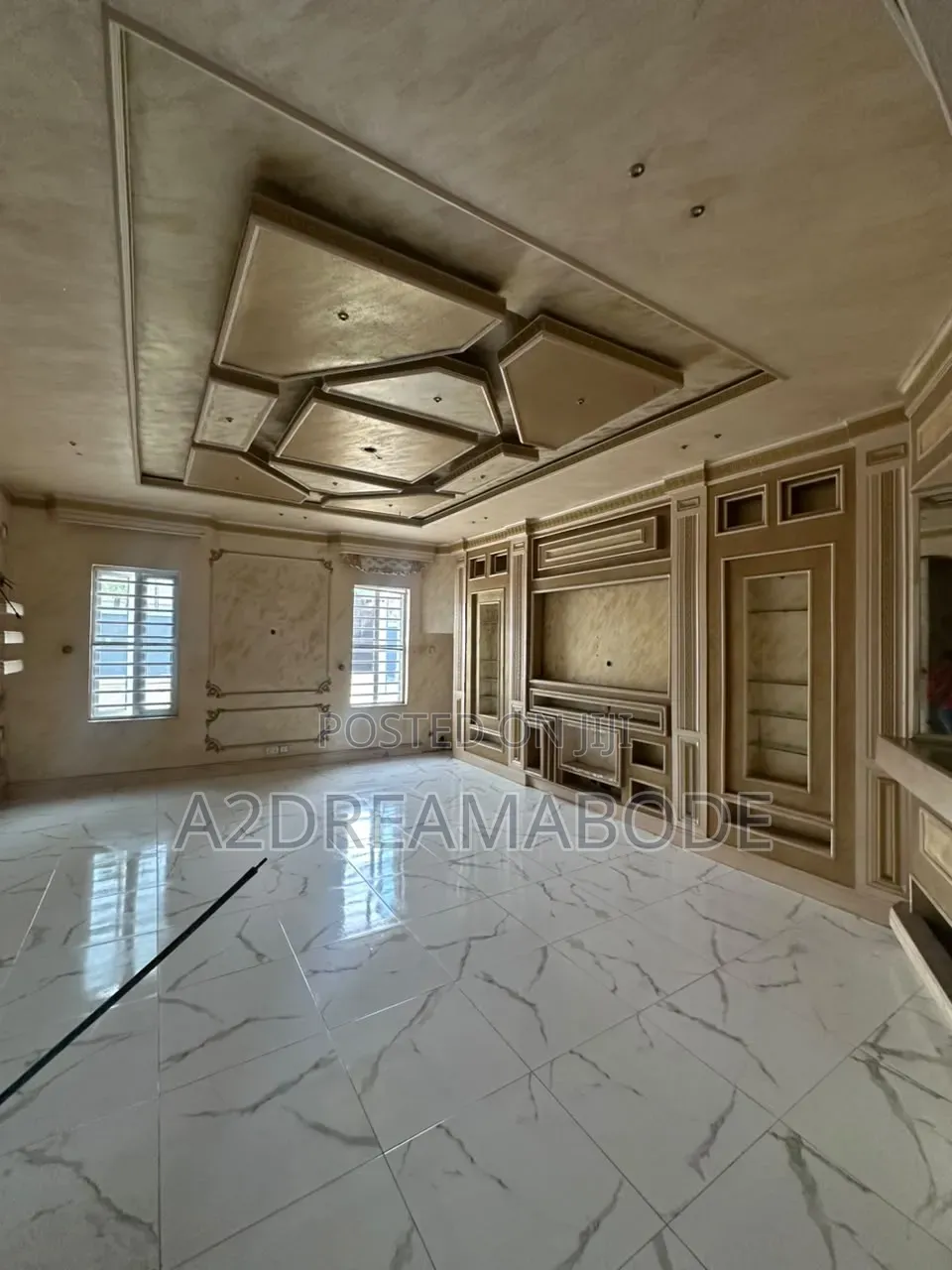 6bdrm Duplex in Omole for rent