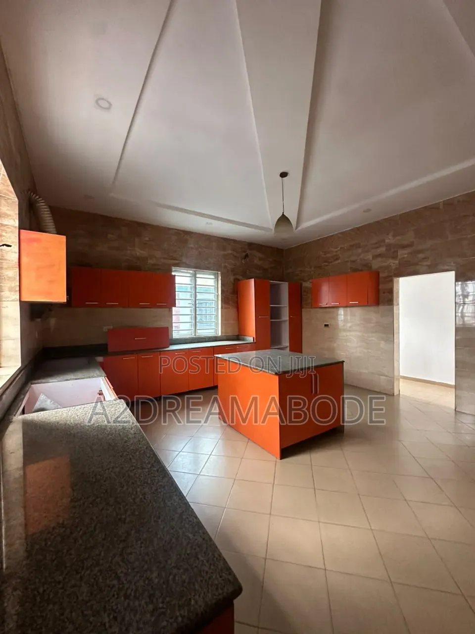 6bdrm Duplex in Omole for rent