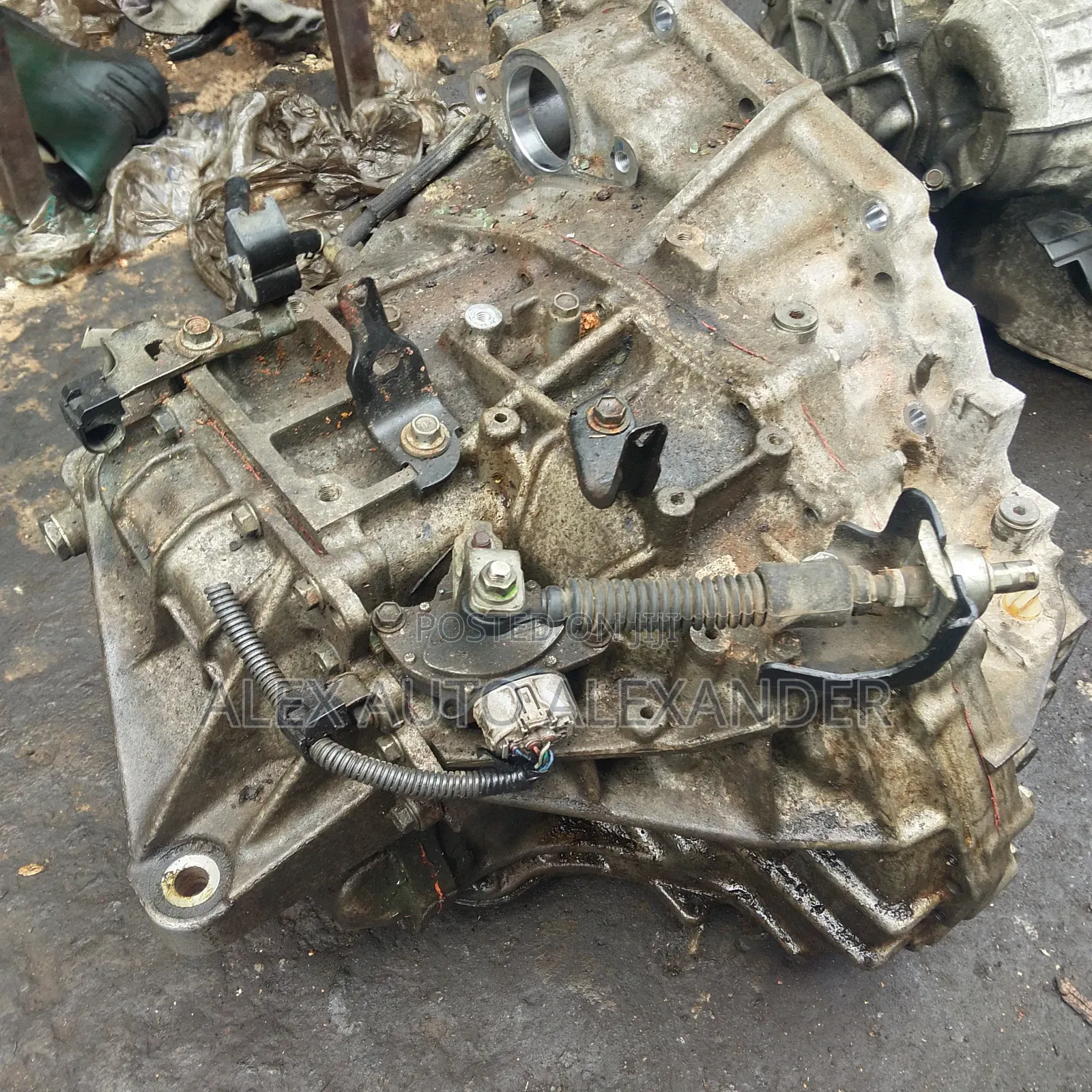 Toyota Camry 2010/12 22pin Tokubo Gearbox